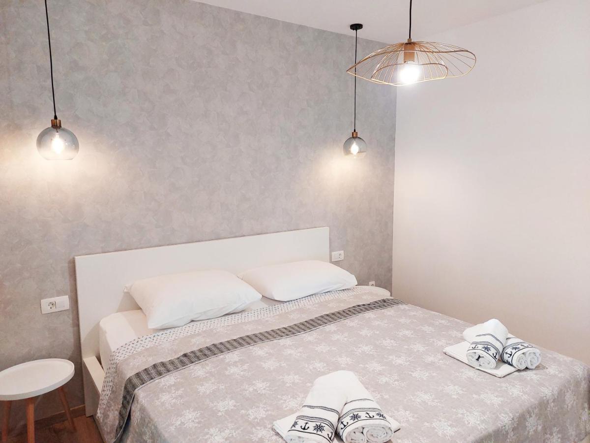 Luxury Sea View Apartment Jesenice  Zewnętrze zdjęcie