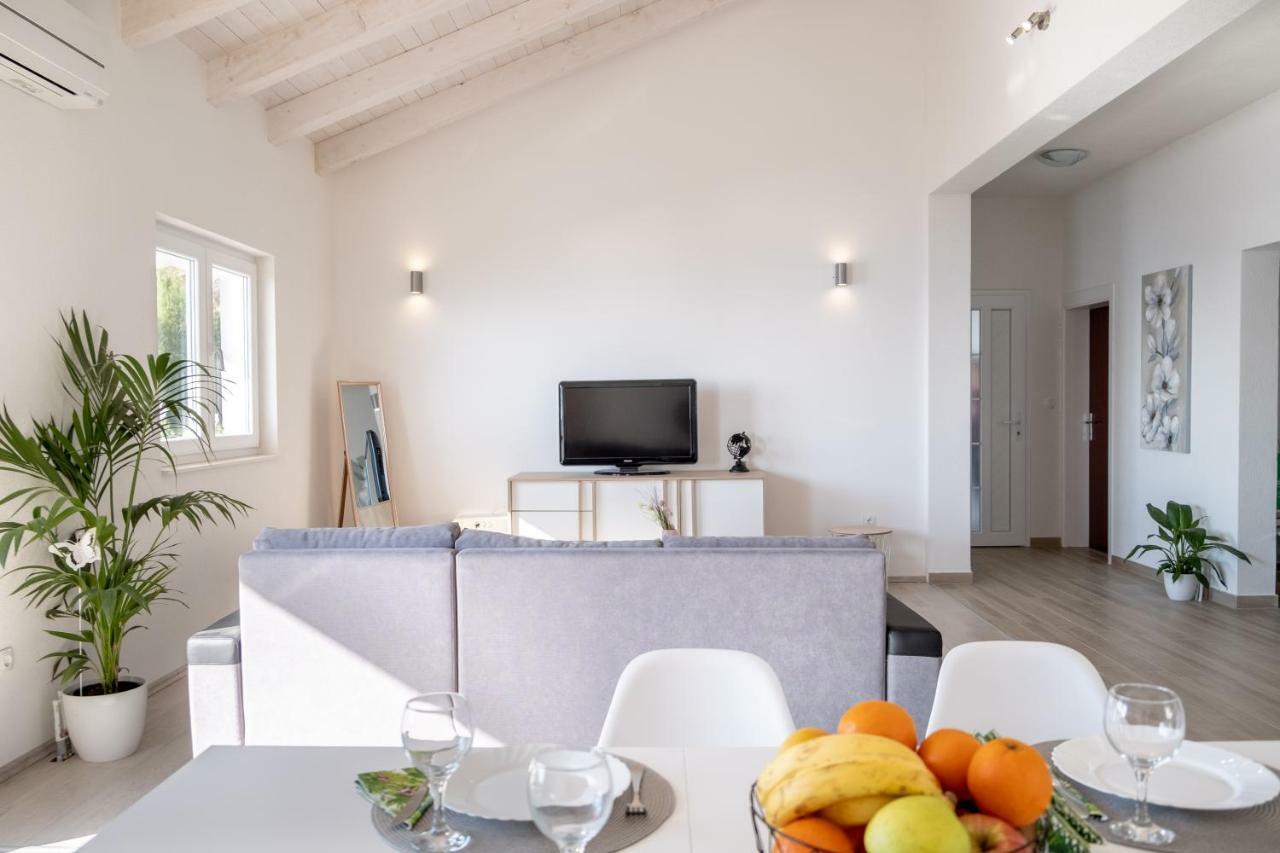 Luxury Sea View Apartment Jesenice  Zewnętrze zdjęcie