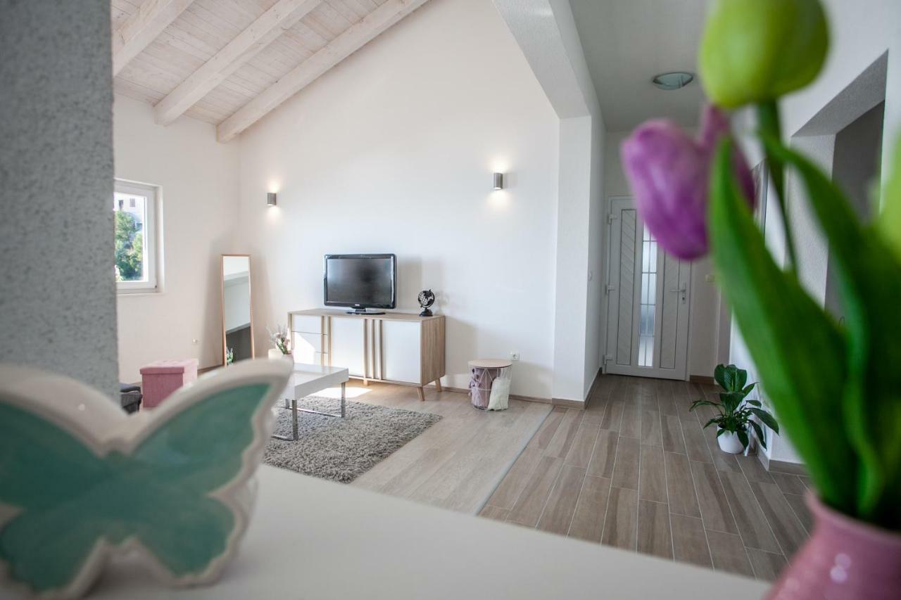 Luxury Sea View Apartment Jesenice  Zewnętrze zdjęcie