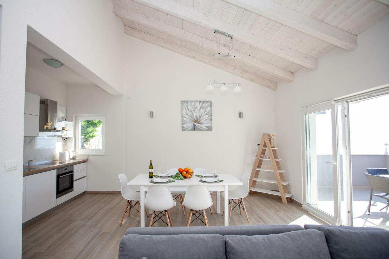 Luxury Sea View Apartment Jesenice  Zewnętrze zdjęcie
